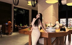 床伸舌头哔哩哔哩